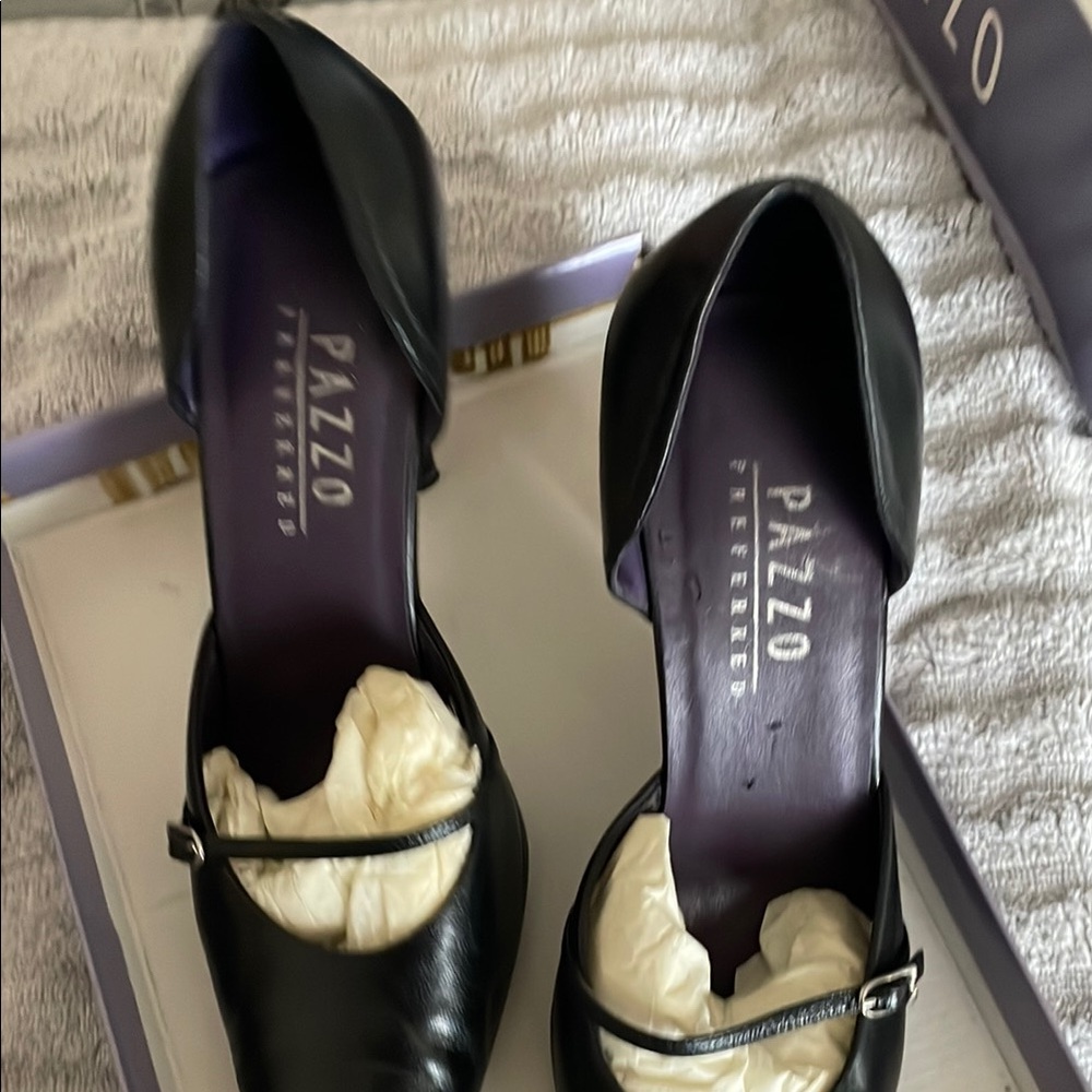 PAZZO Black Heels for Women